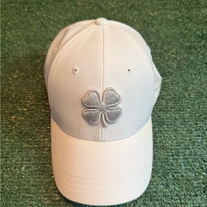 White Black Clover golf hat